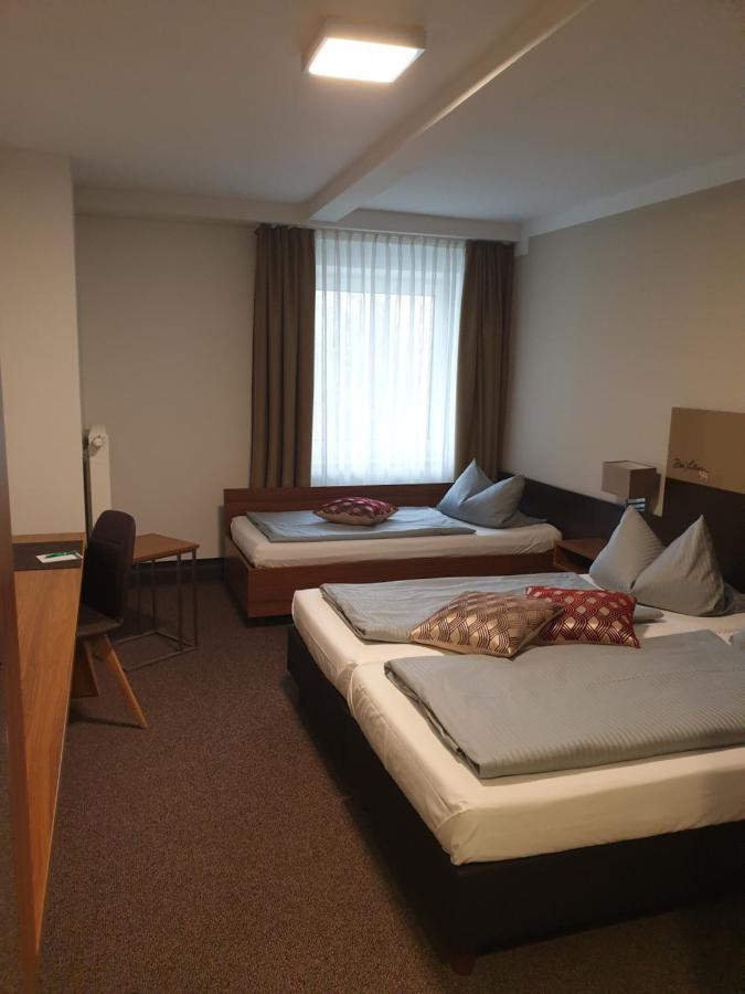Hotel Drei Lilien Vohenstrauss Ngoại thất bức ảnh